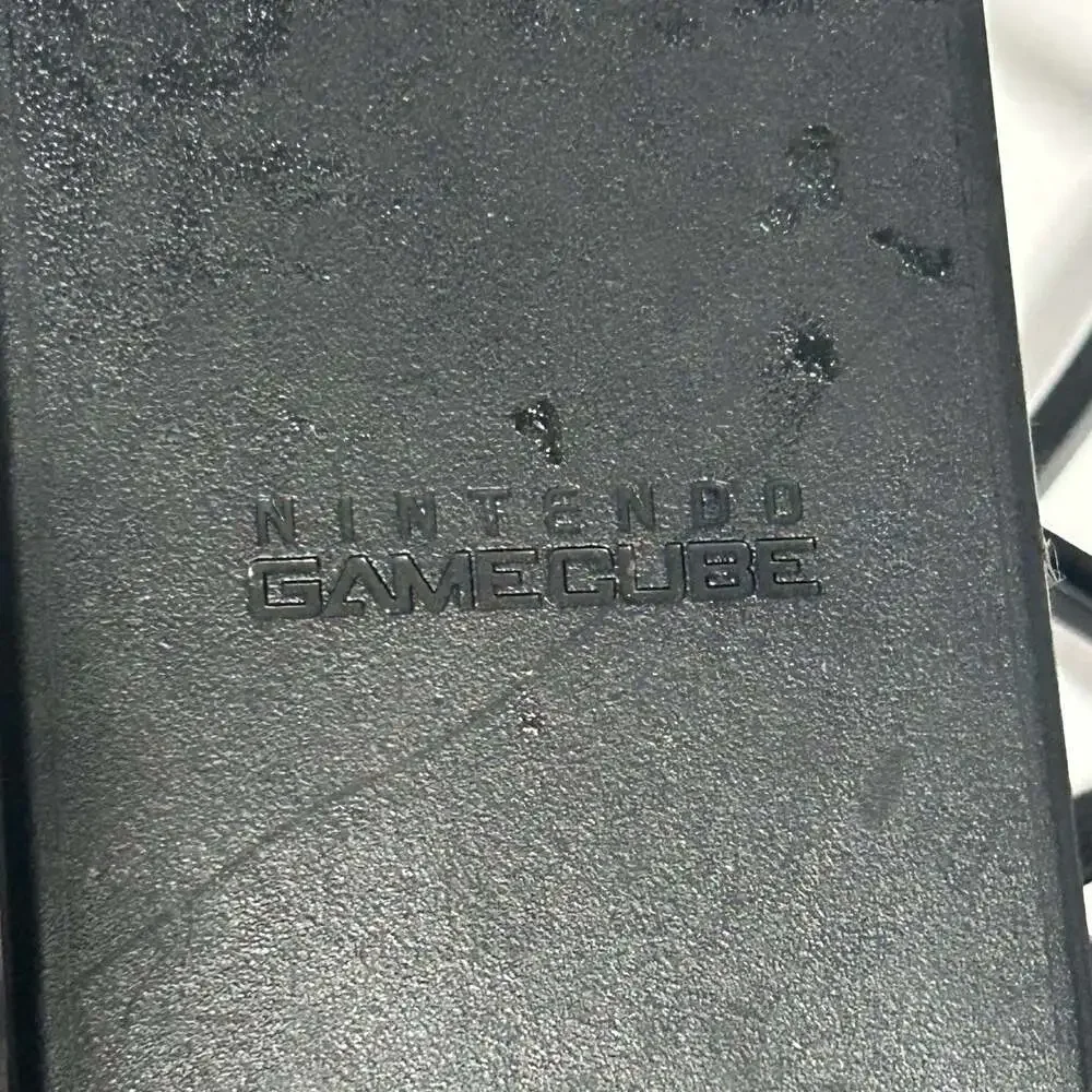 Nintendo GameCube DOL-001 Black Console Turn on Won’t Read Discs